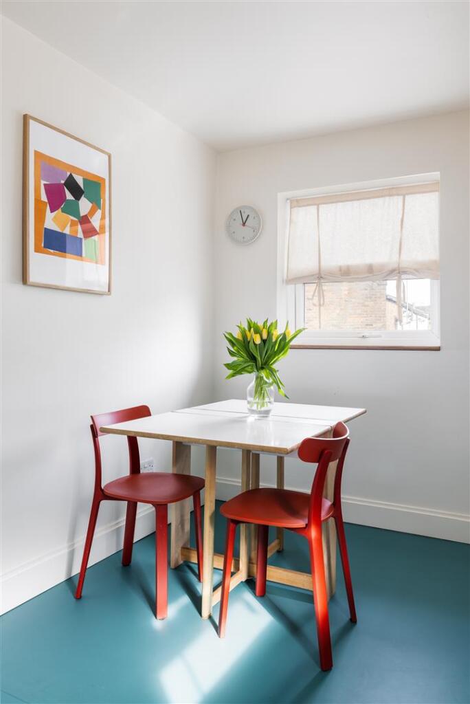 Mornington Road, E11