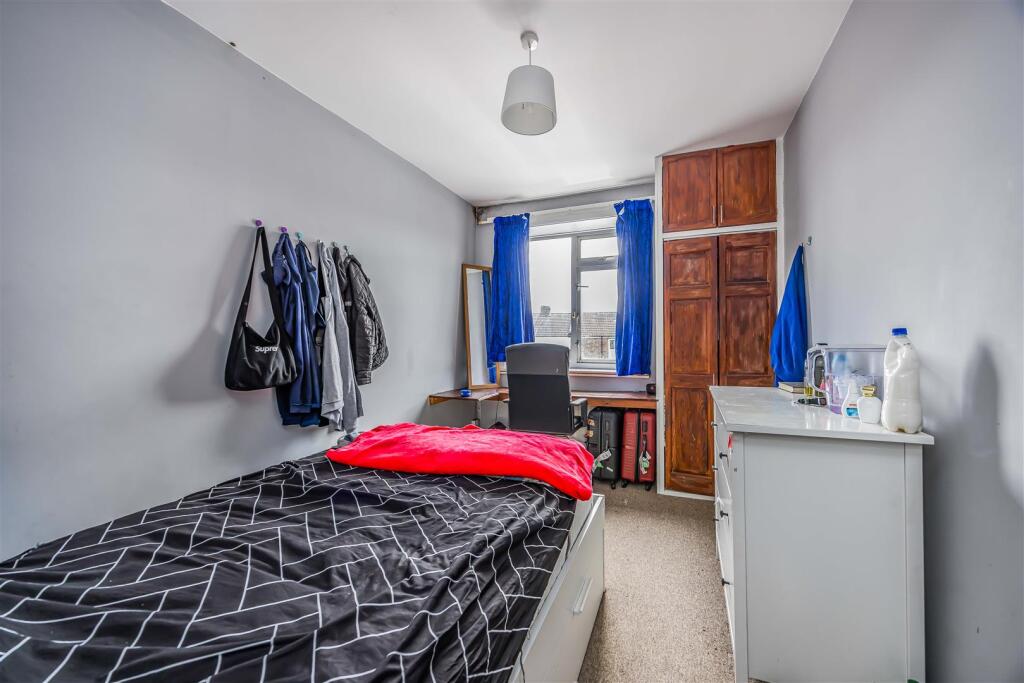66 Manners Road, Southsea-Small-PorticoMarketing-N