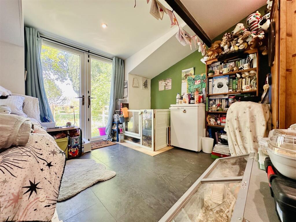 Reception/Bedroom Five