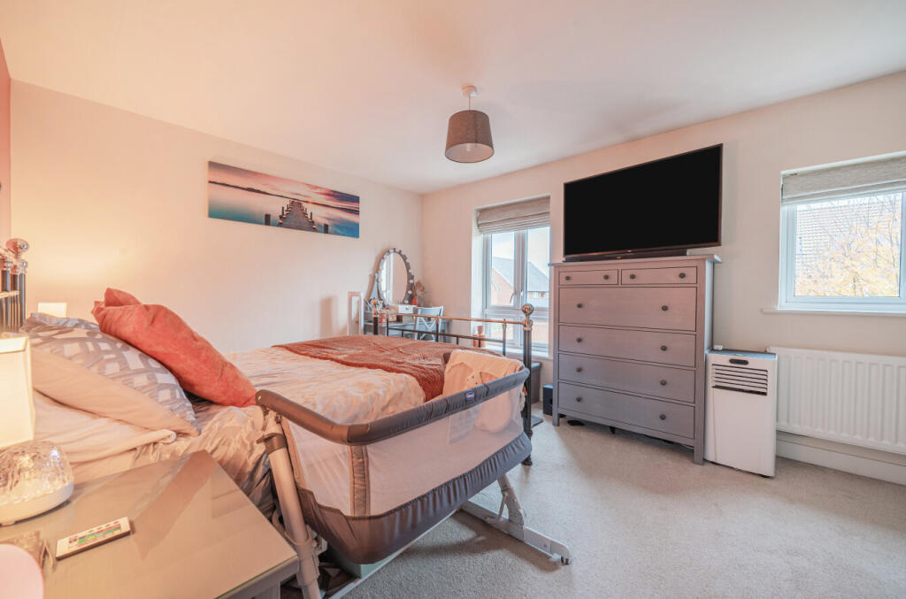 1375952-12-690ccd...