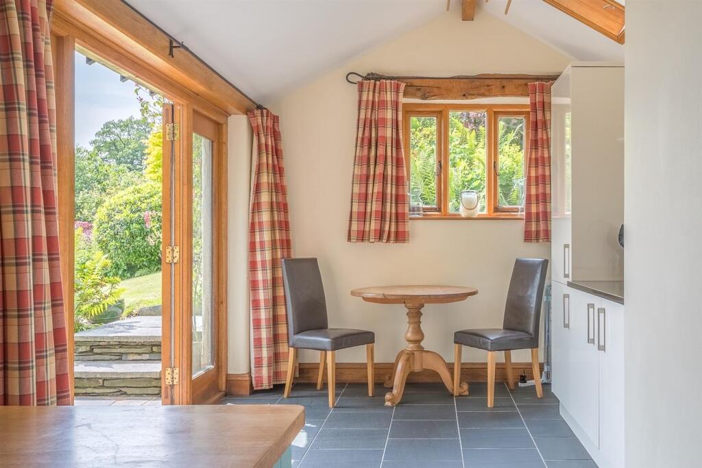 10 house sunroom.jpg