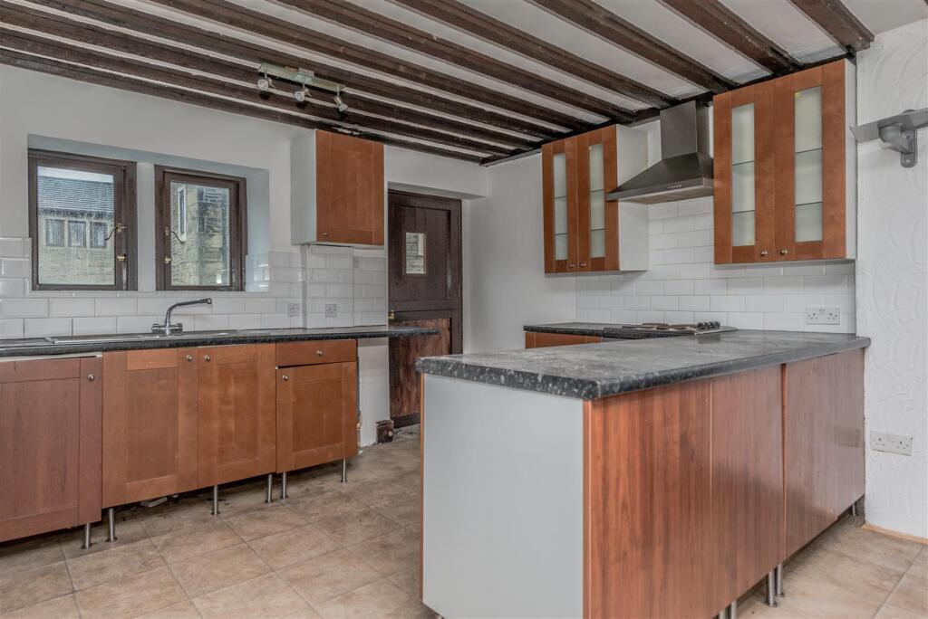 Fitted Dining Kitchen: