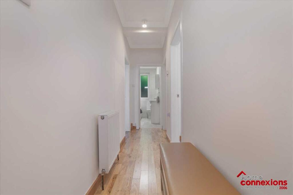 Entrance Hallway (1)