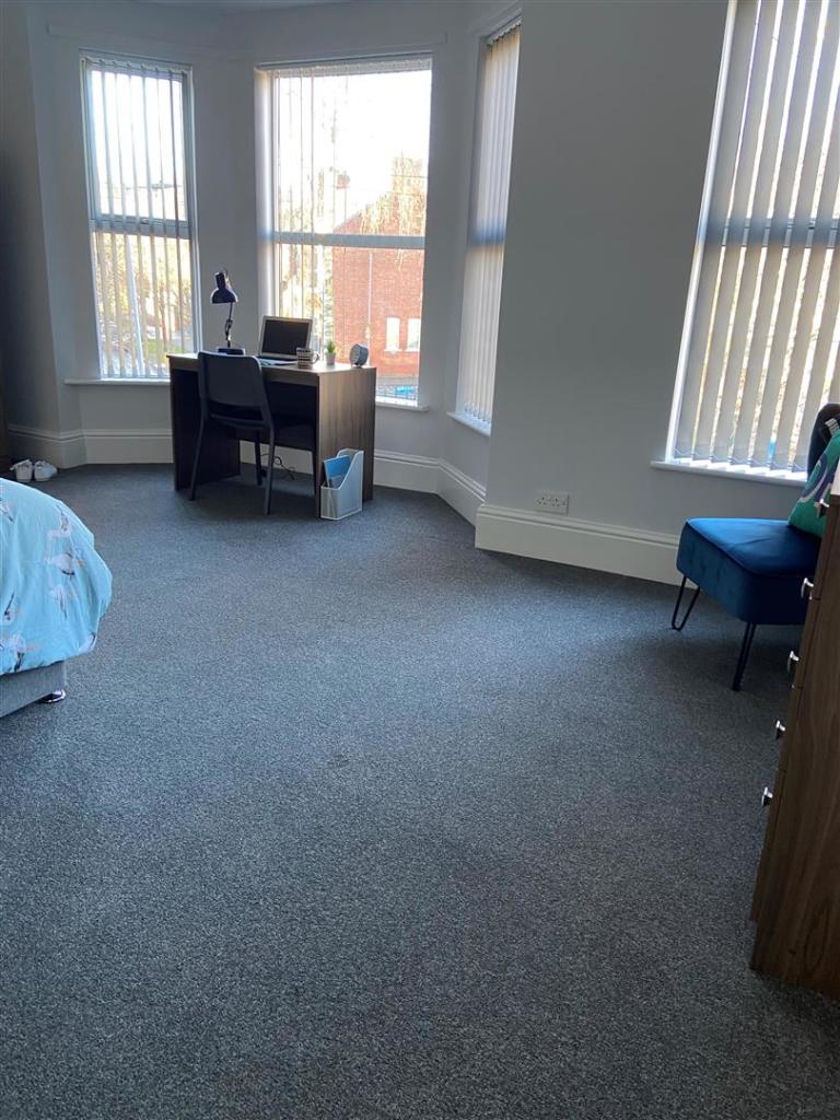 Bedroom 5.7.JPG