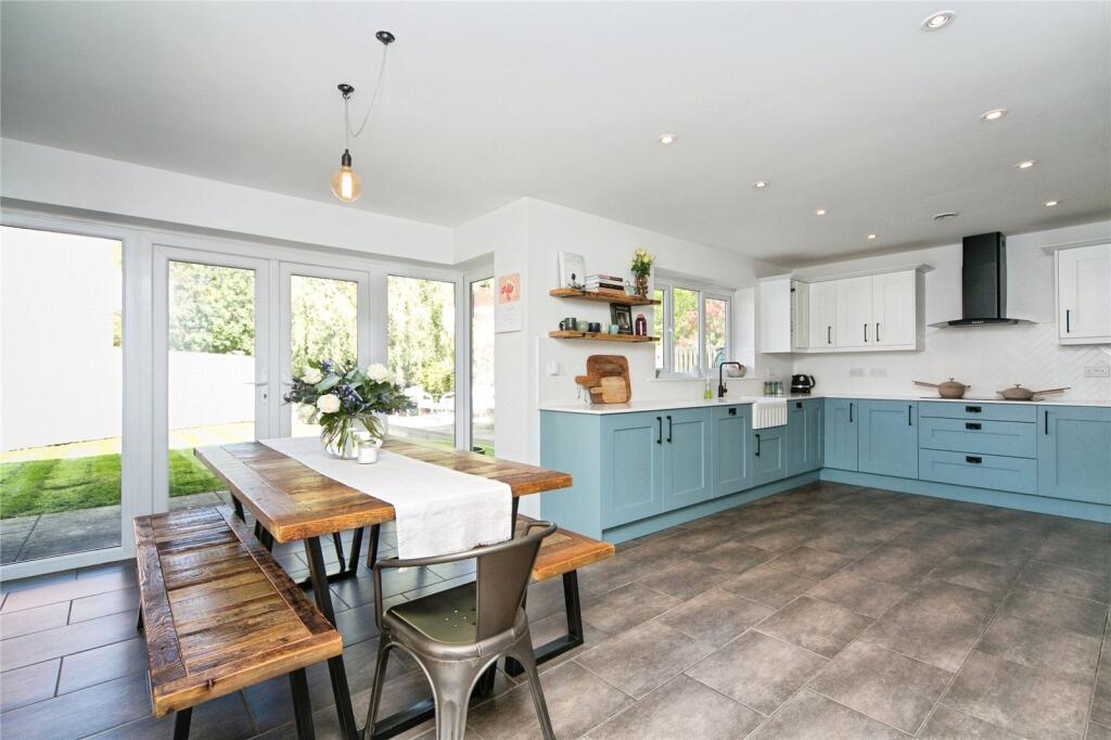 Kitchen Diner