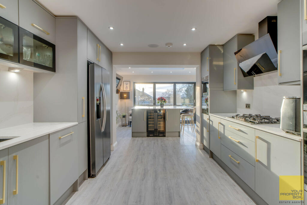 152 Battenhall Road-9