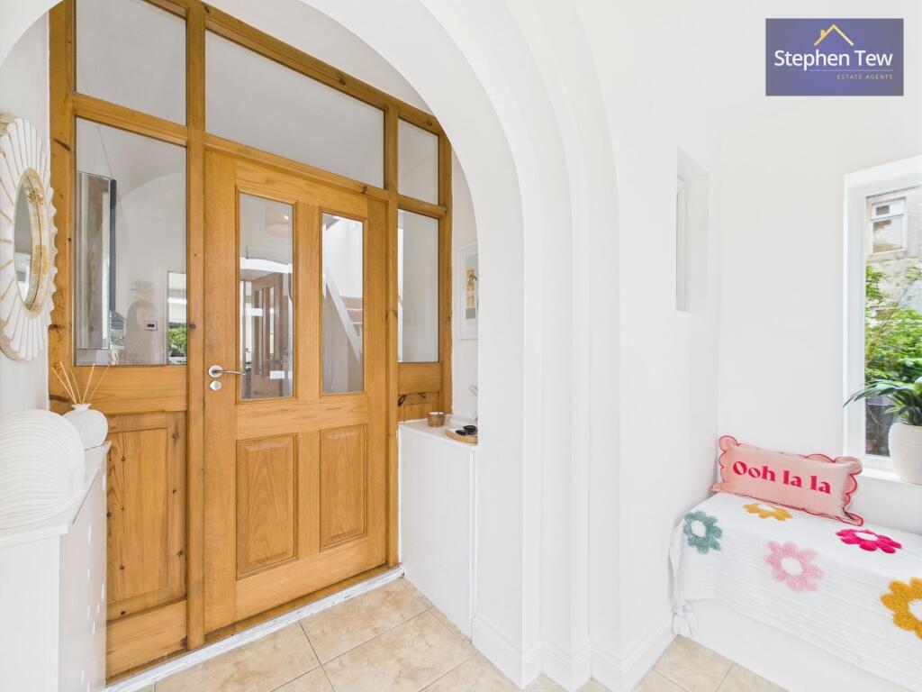 Entrance Porch