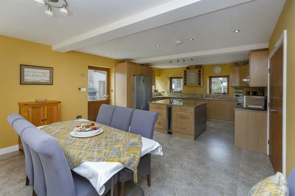 Bramleys Estate Agents - Chapel Street - Golcar - 