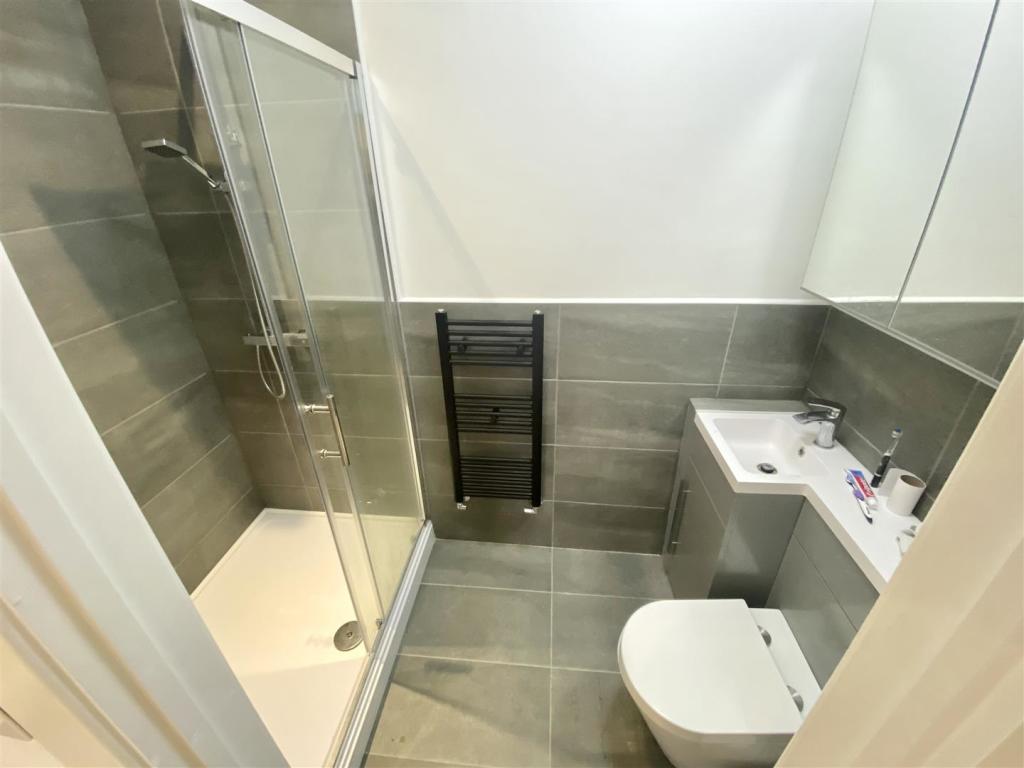 Shower room in each Room