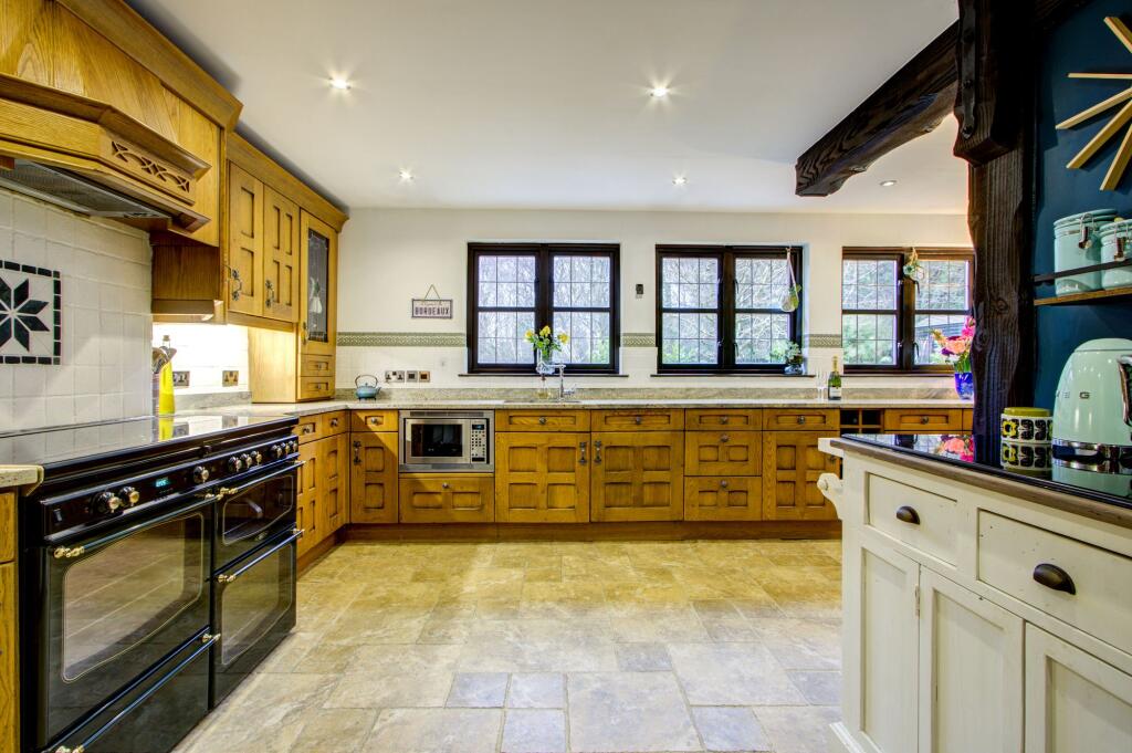 Kitchen 2