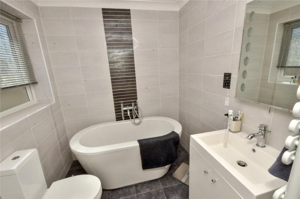 Ensuite Bathroom