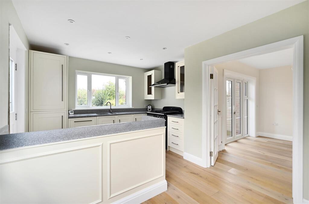 28 Glenleigh road (5).jpg