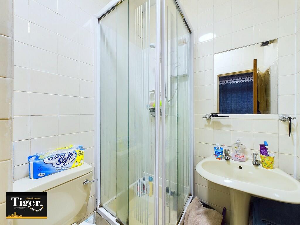 CAM03440G0-PR0195...