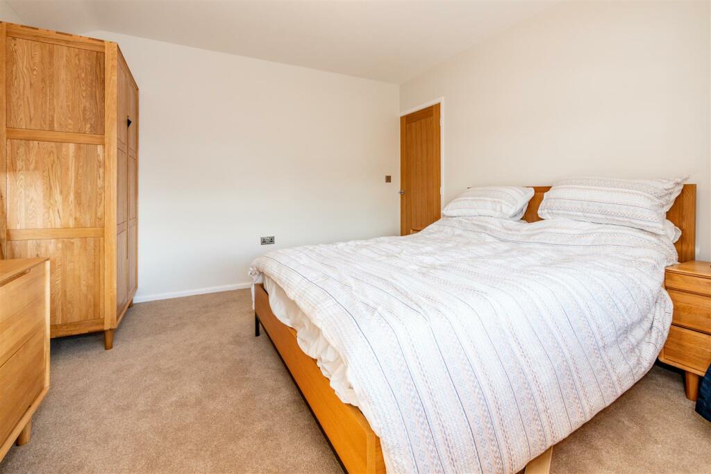 Bedroom 2 Aspect 3.jpg