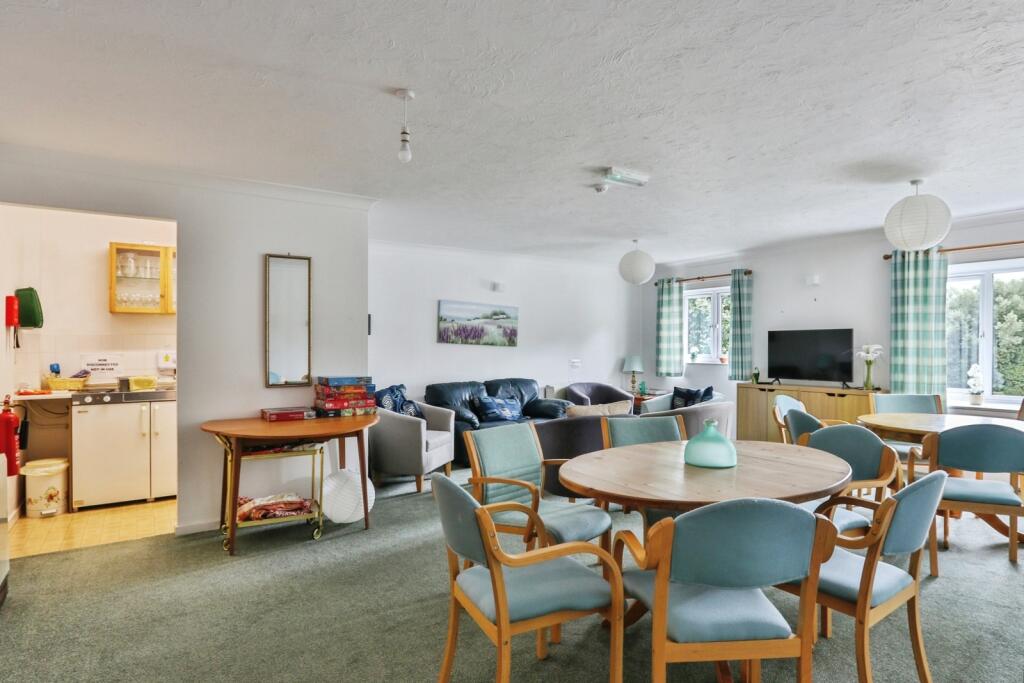 Communal Lounge