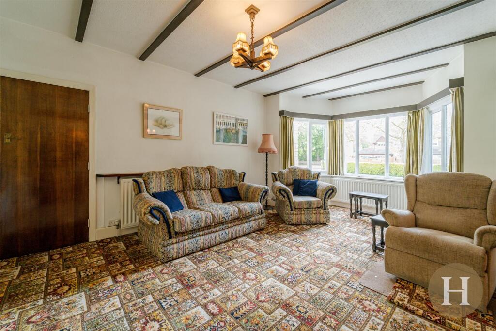 Hadleigh Estate Agents-23.jpg