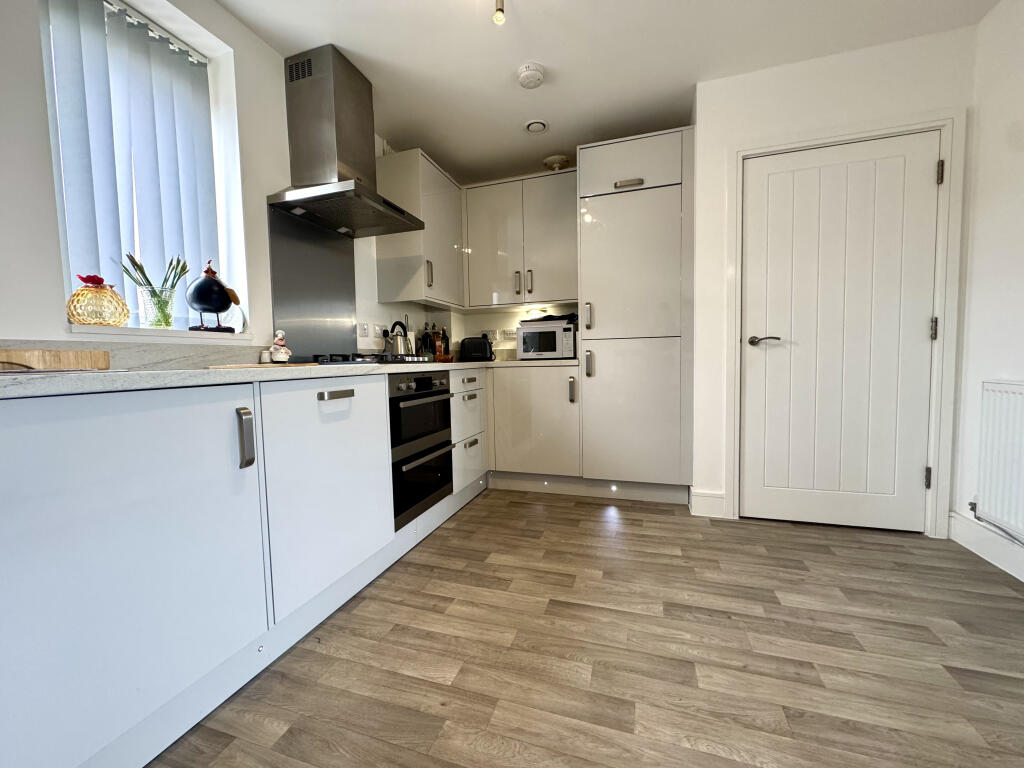 Kitchen 3