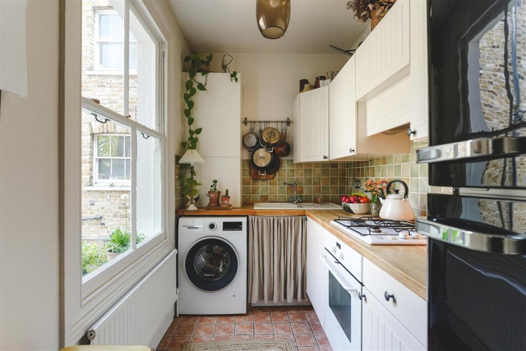 Shrubland Road-13.jpg