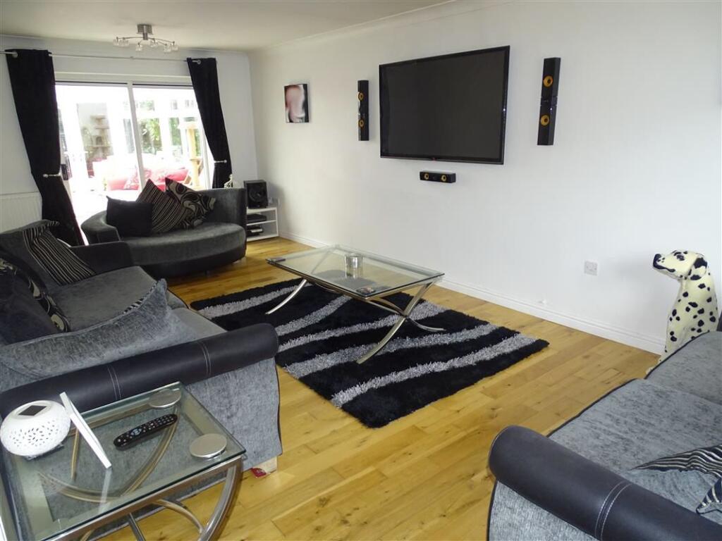 Lounge Front to Rear