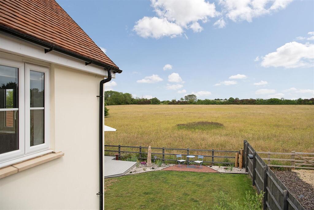 White Beams ph47.jpg