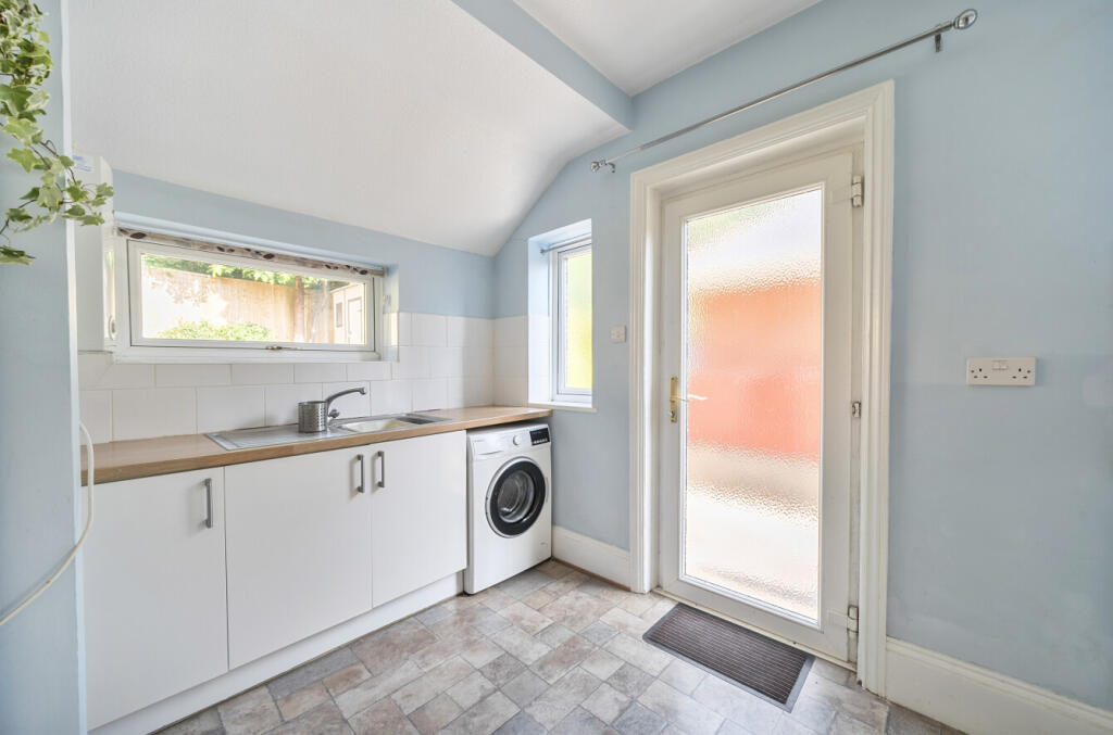 1336671-8-6899bc7...