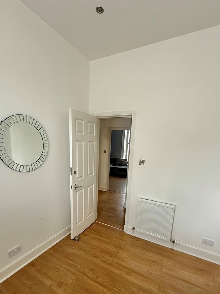 bedroom3