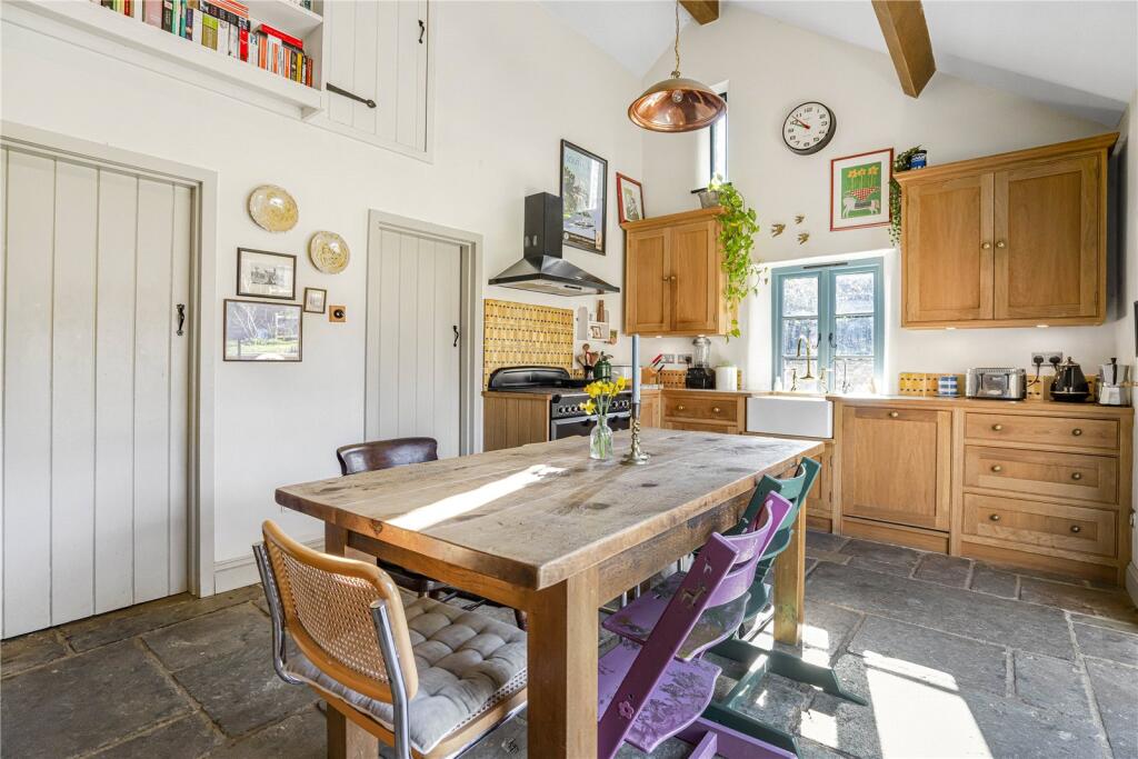 Kitchen/Dining