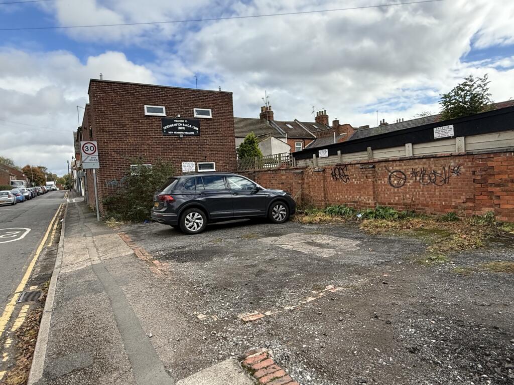 CAR PARK