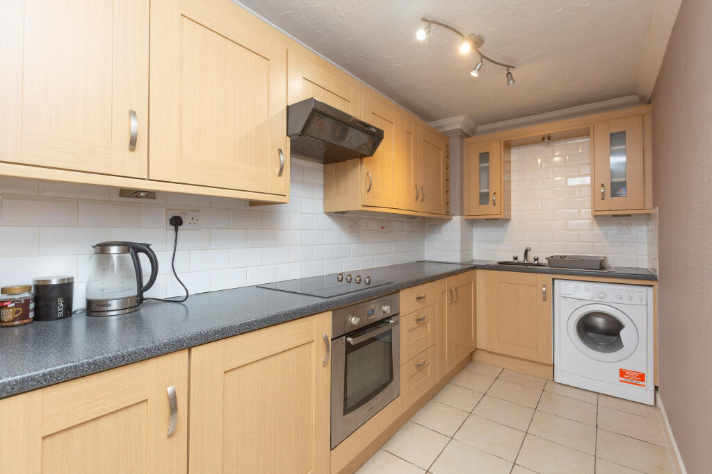 general 6 Willow Cou