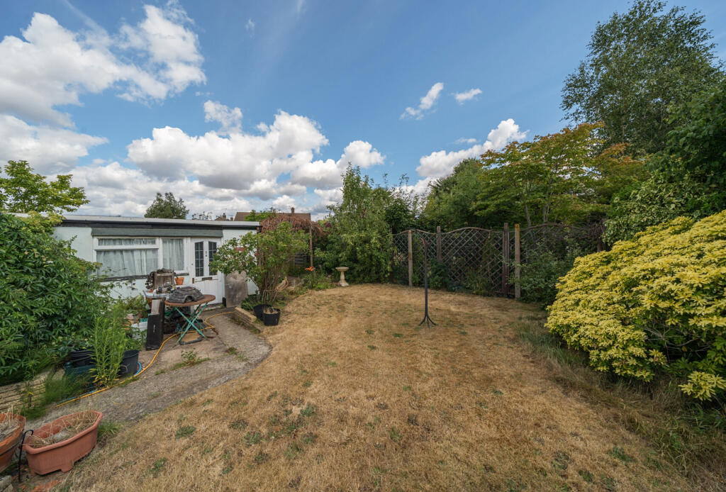 1315042-12-686659...