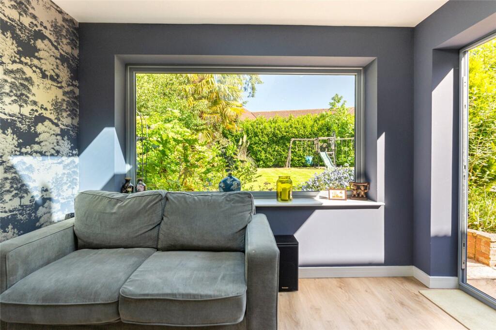 Garden Window From S