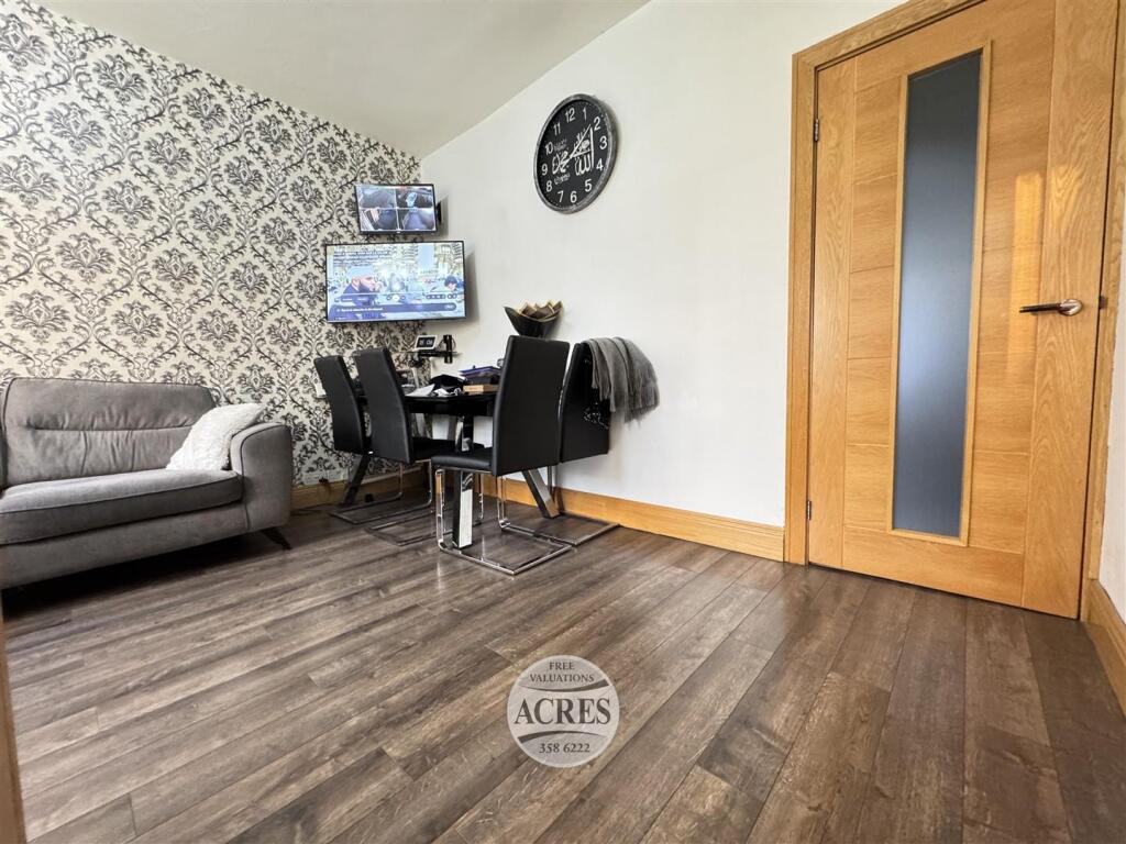 IMG_1422 (Large).jpg