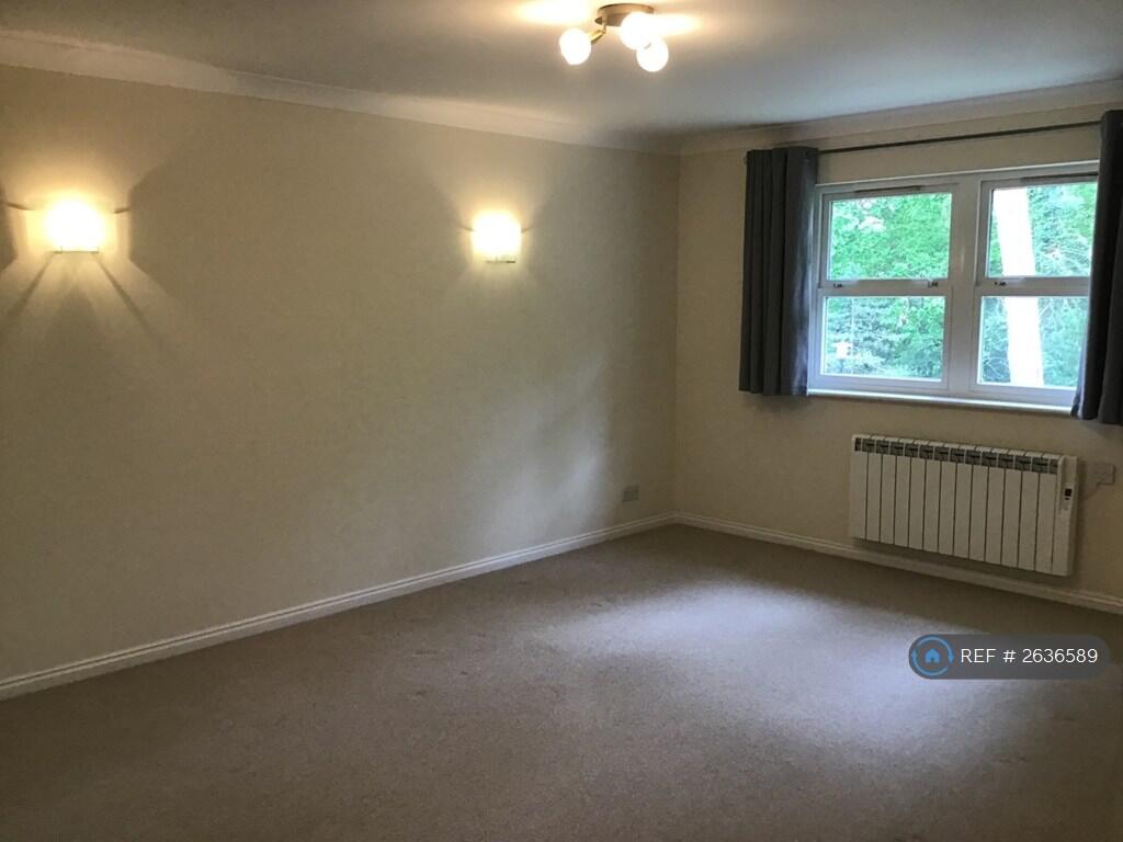 Lounge/Diner 5.21m x 3.78m