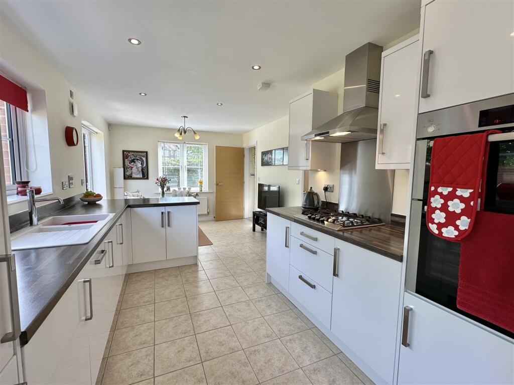 Luke Miller &amp; Associates