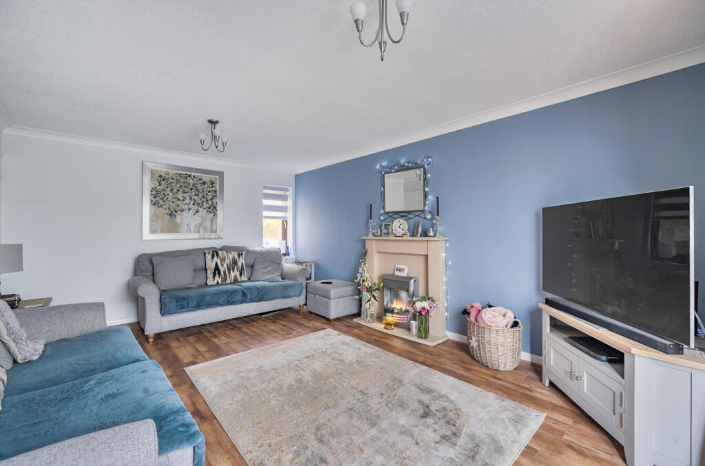 1371505-11-6904db...