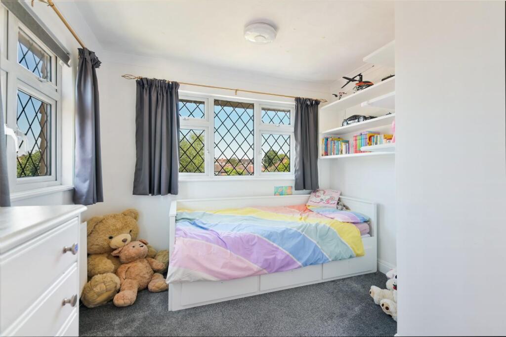 CALVERLEY ROAD, (2).jpg