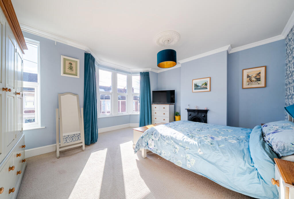 1342105-22-68af58...