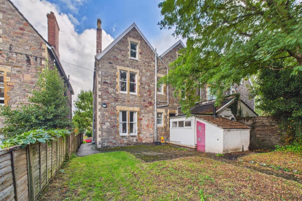 121 Redland Road, Redland, Bristol, BS6 6QX | Free