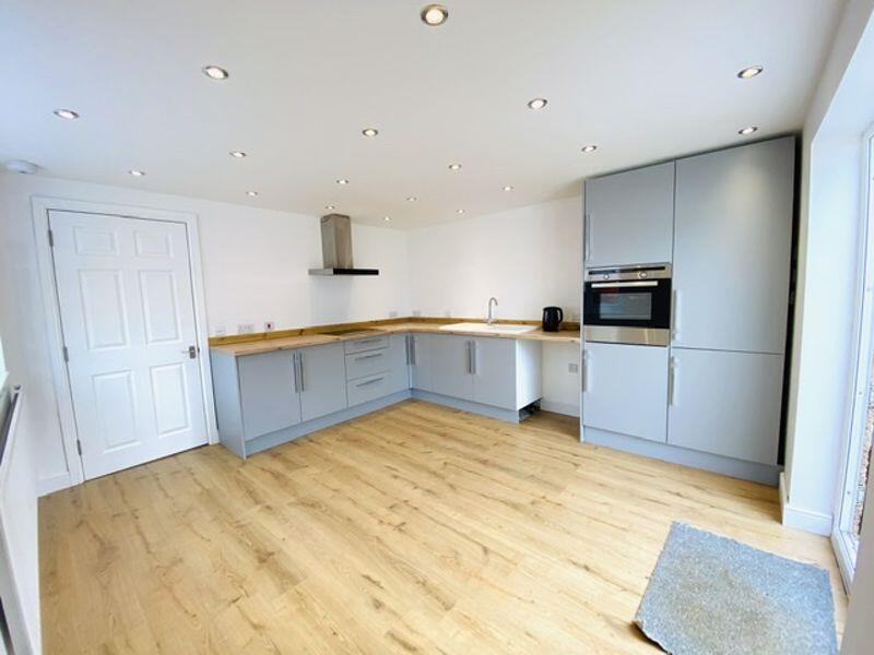 Kitchen breakfast room view 2