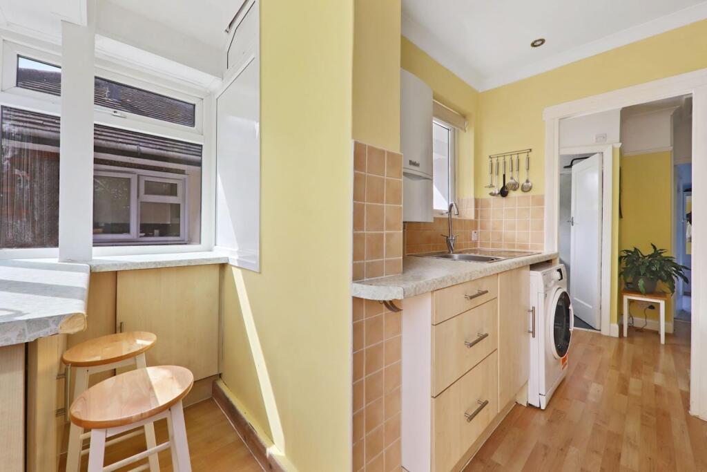 11-e36eJHPropWorld - 43 Meadowview Road - 33 (1)-m