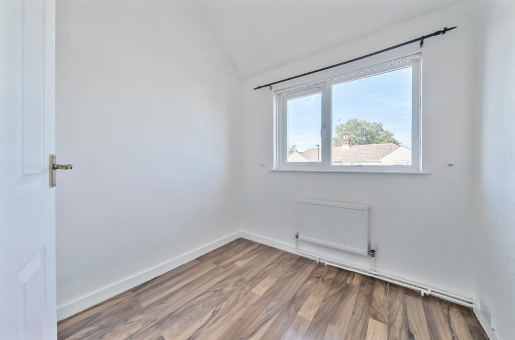 1326695-15-687a82...