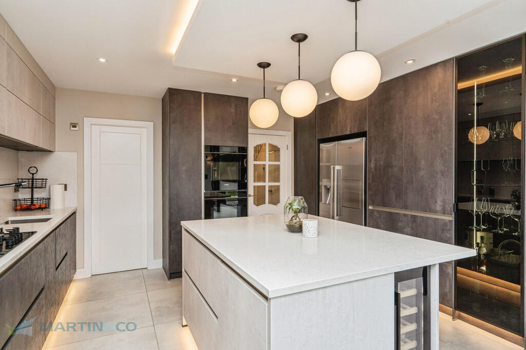 gu229hs-fa-dsc018...