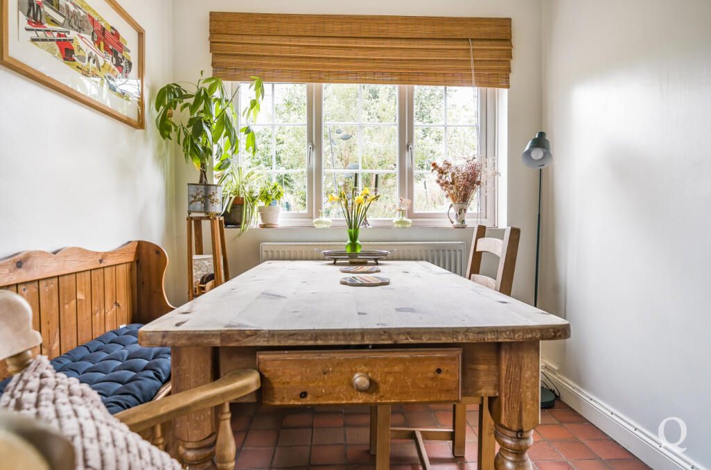 4d10e6ce-b809-4f4...