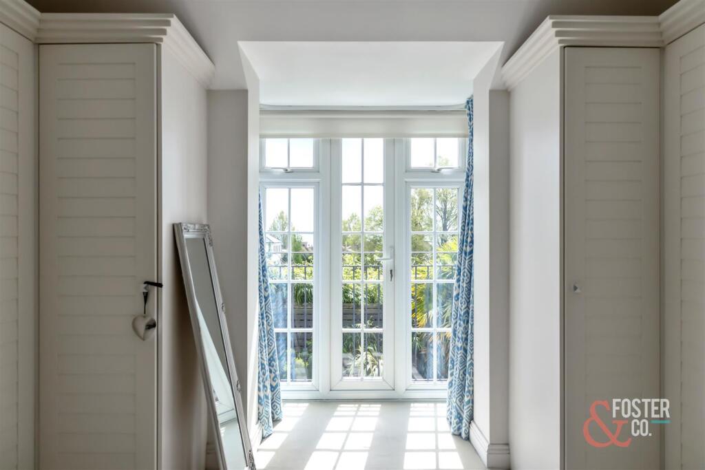 The Droveway, 22A-012.JPG