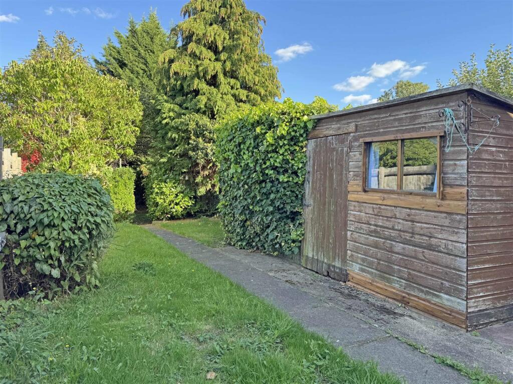 Garden 1.jpg