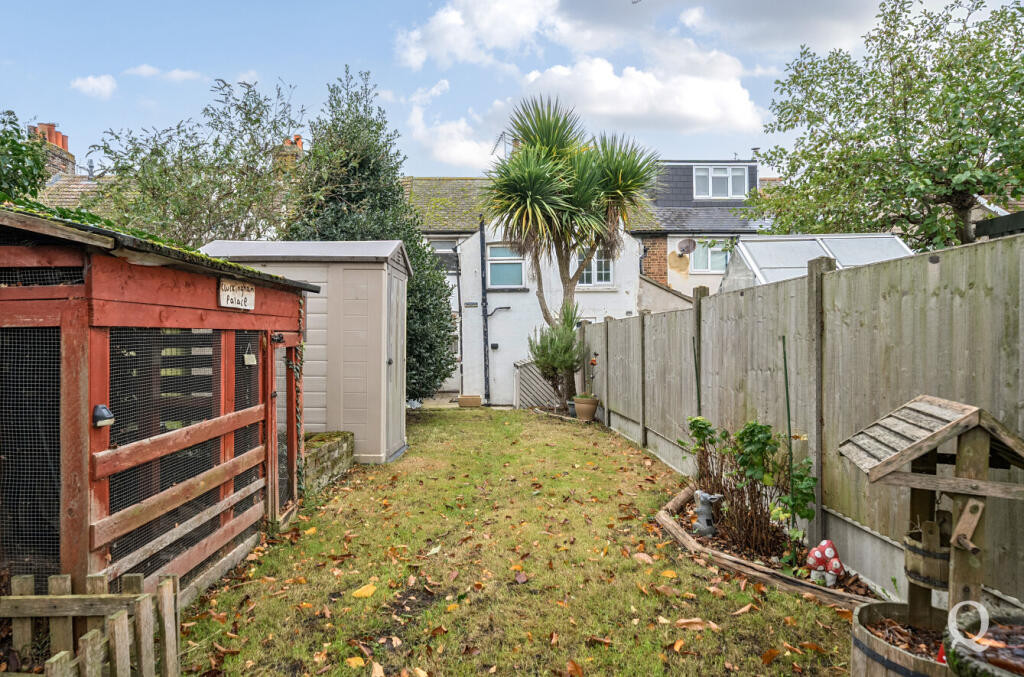 8230c834-8920-4c5...