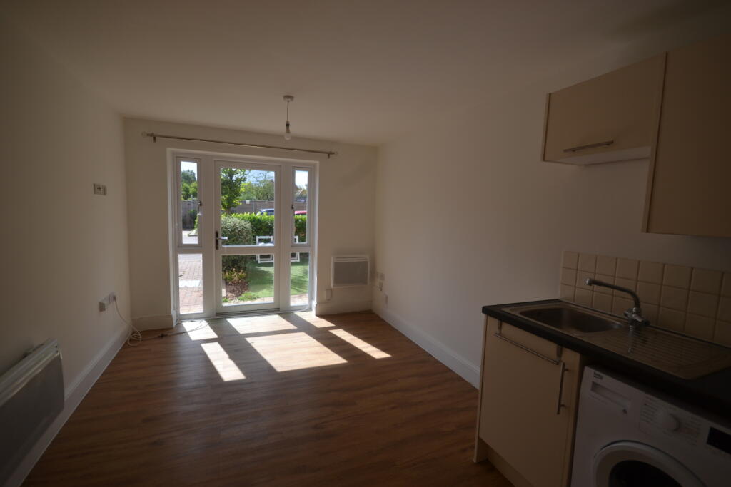 Flat 1, 4 Cutforth R