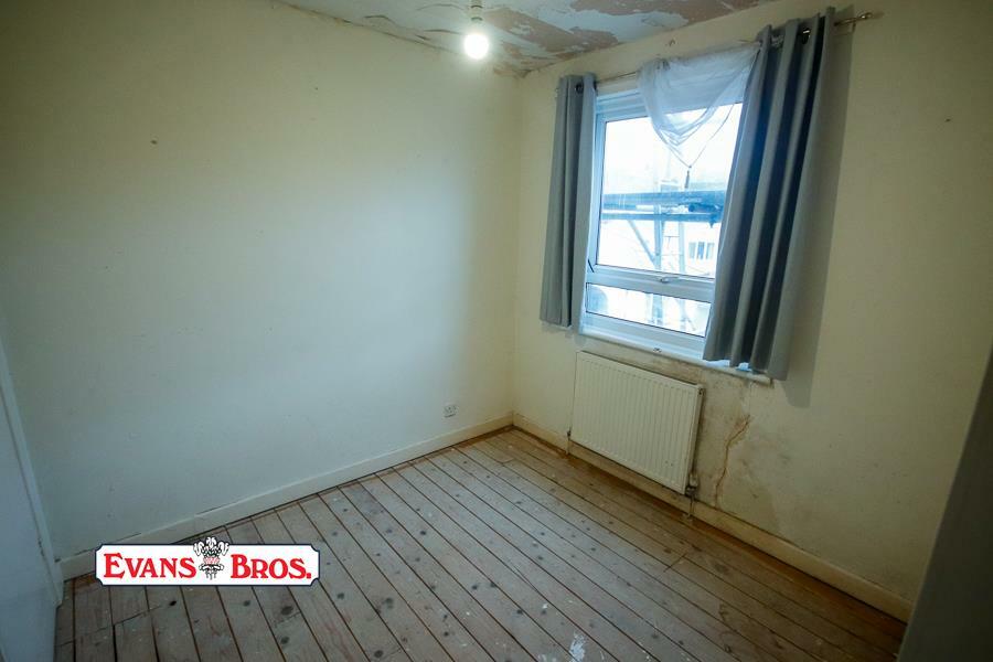 REAR SINGLE BEDROOM 2