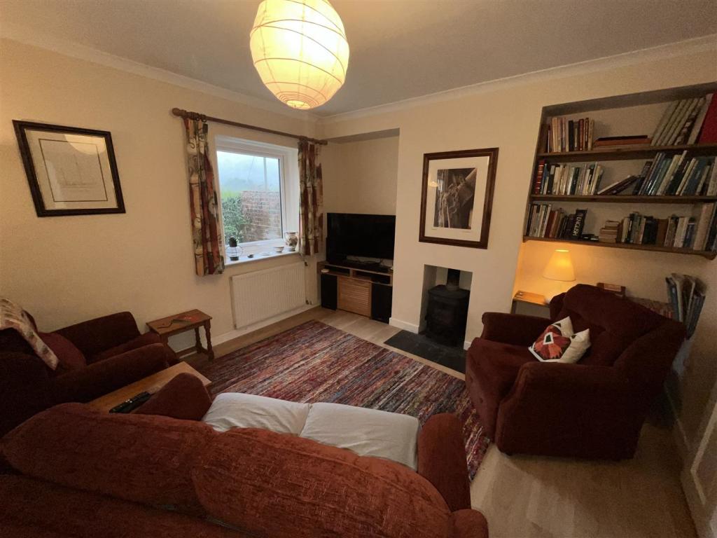 living room 1.JPG