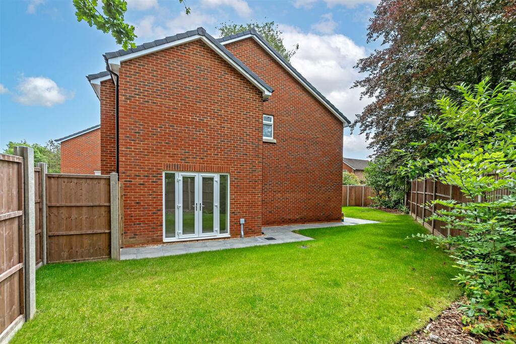 4OakviewGardens-32.jpg